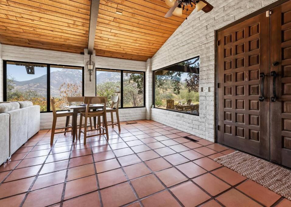 Scenic Spanish Rancho - Breathtaking Views Three Rivers Εξωτερικό φωτογραφία